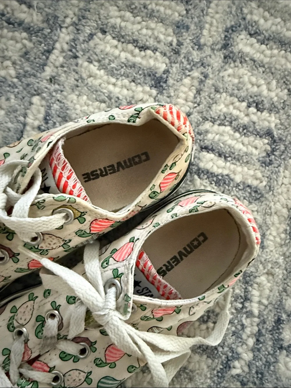 Converse cute kids